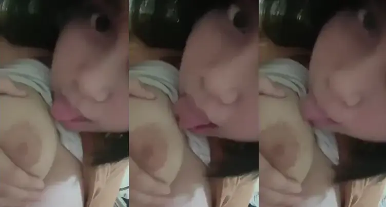 Bokep Indo Abg Jilatin Teteknya Bulet VCS Lumer WOT HD